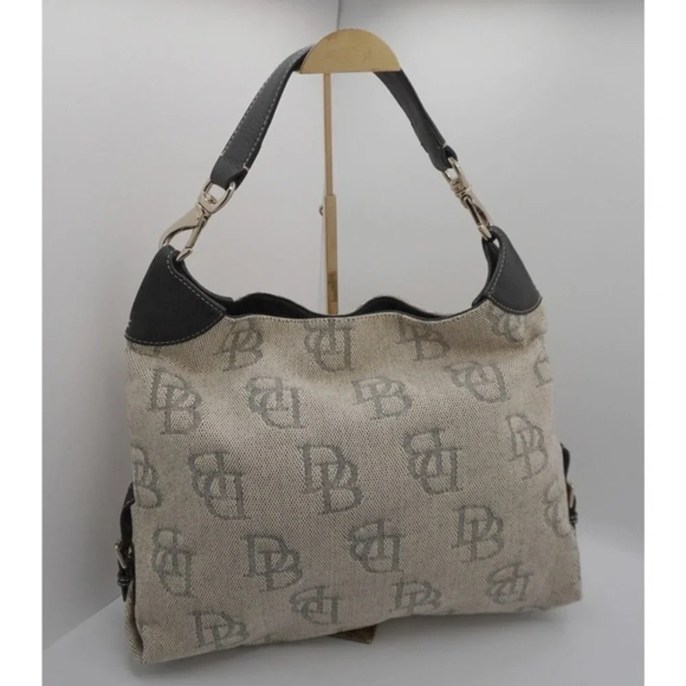 Dooney & Bourke dooney bourke